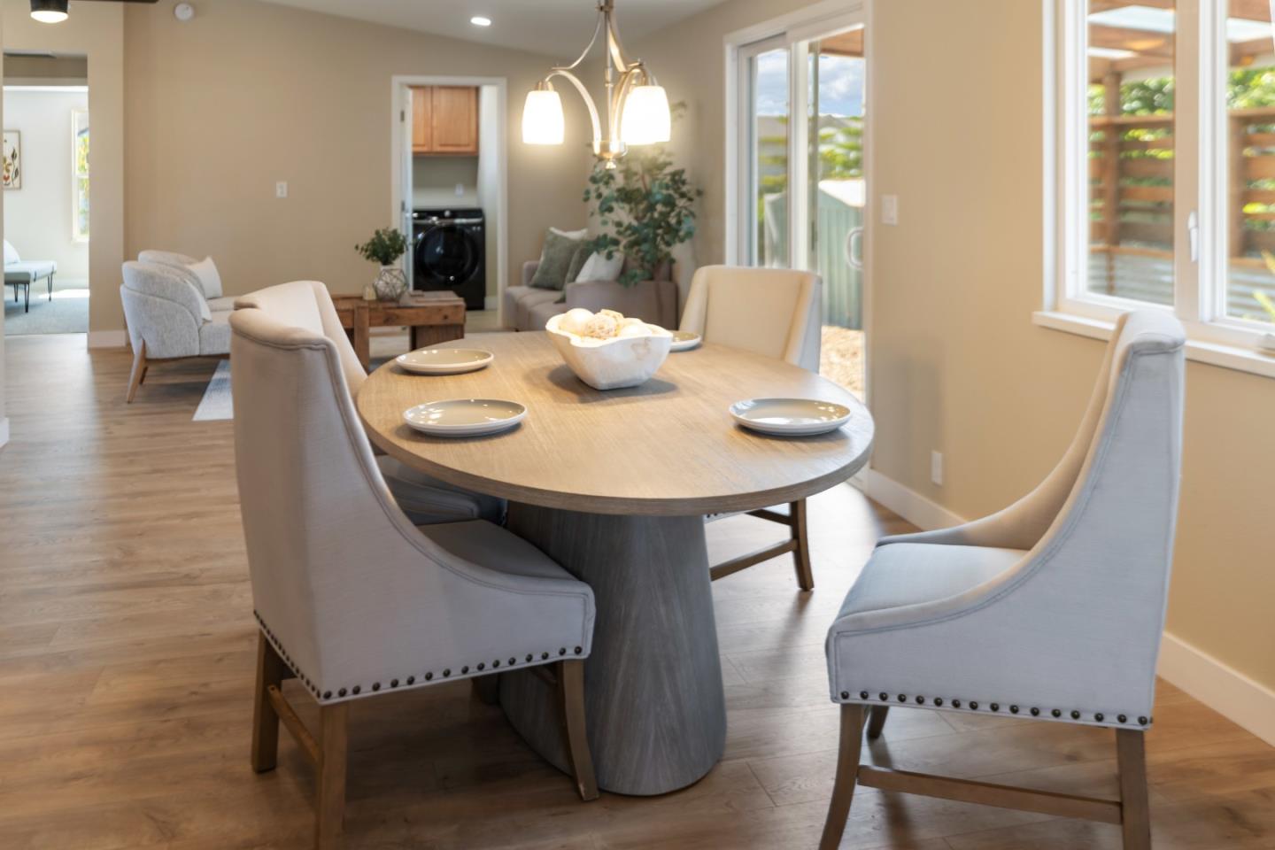 800 Dolan Road Unit: 4