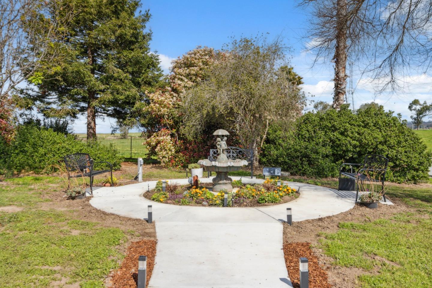 800 Dolan Road Unit: 4