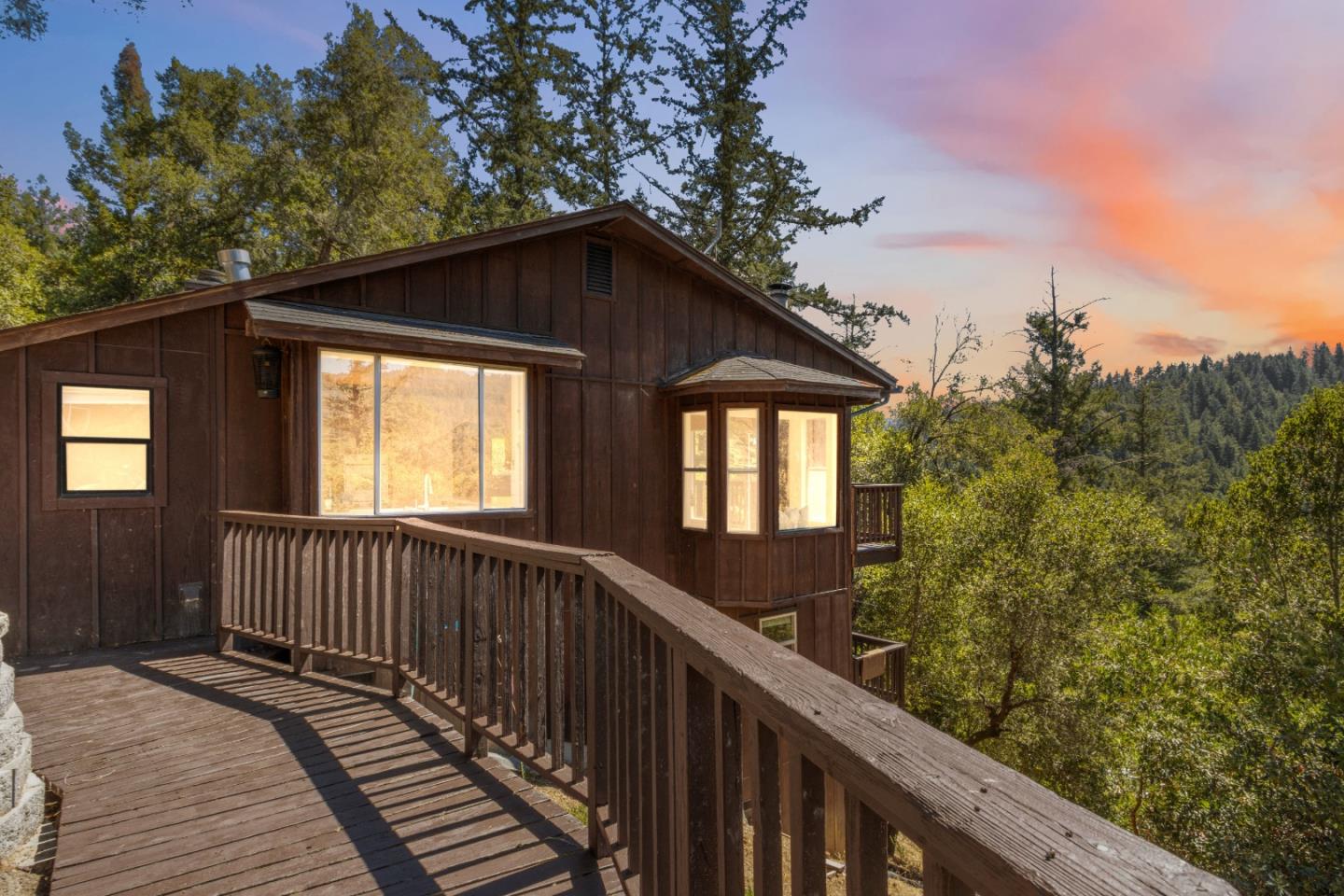 325 Vista Terrace