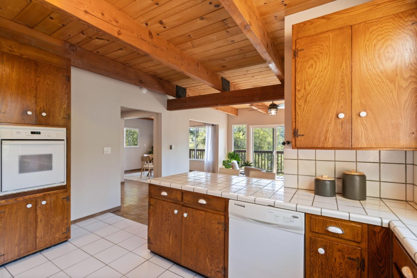 325 Vista Terrace