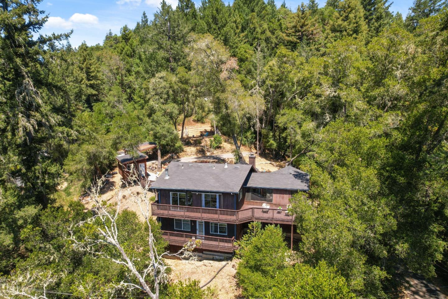 325 Vista Terrace