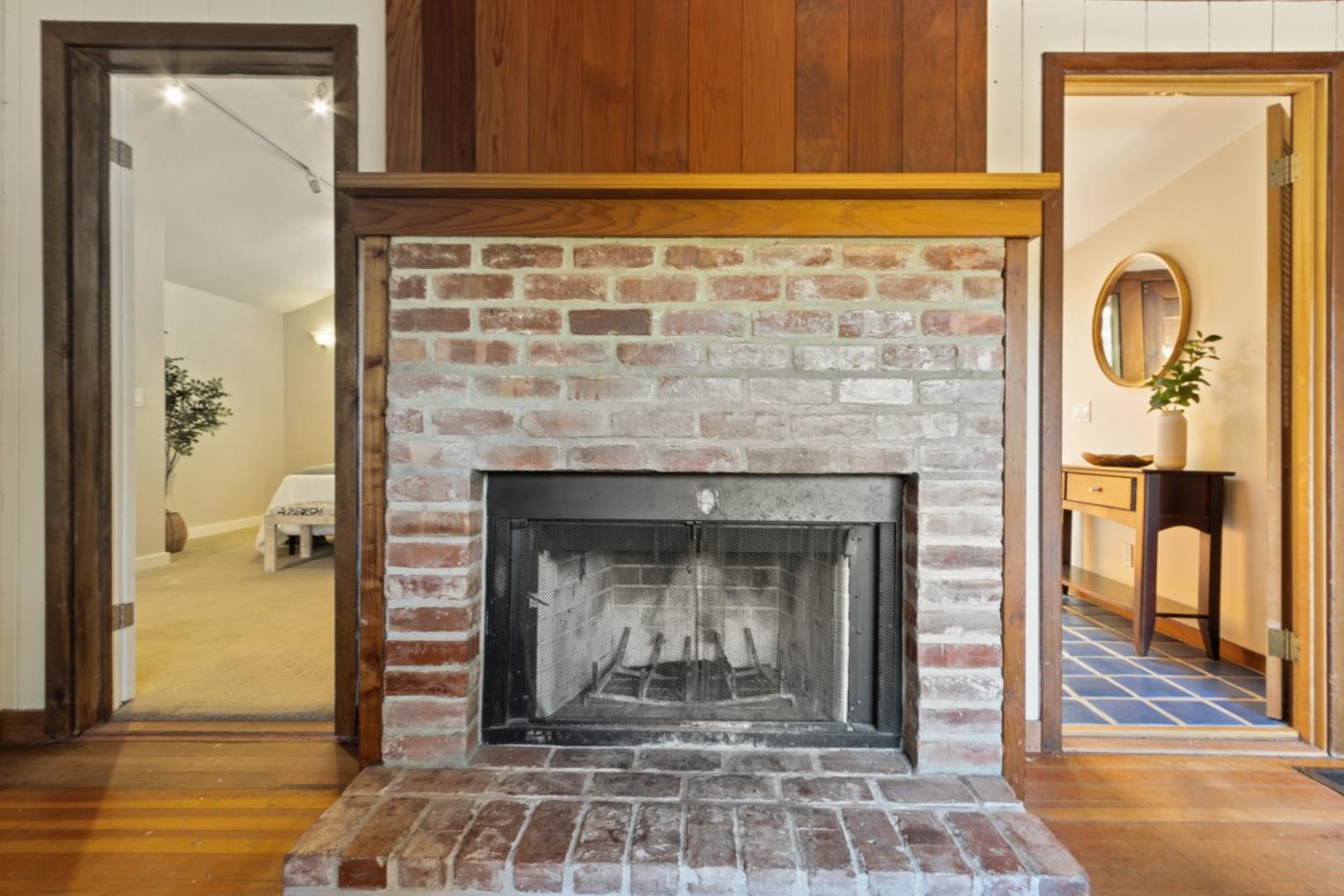 325 Vista Terrace