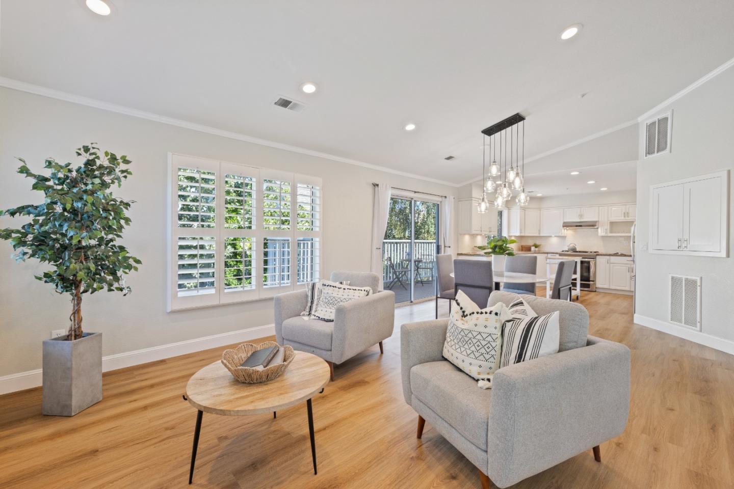 152 Navigator Drive