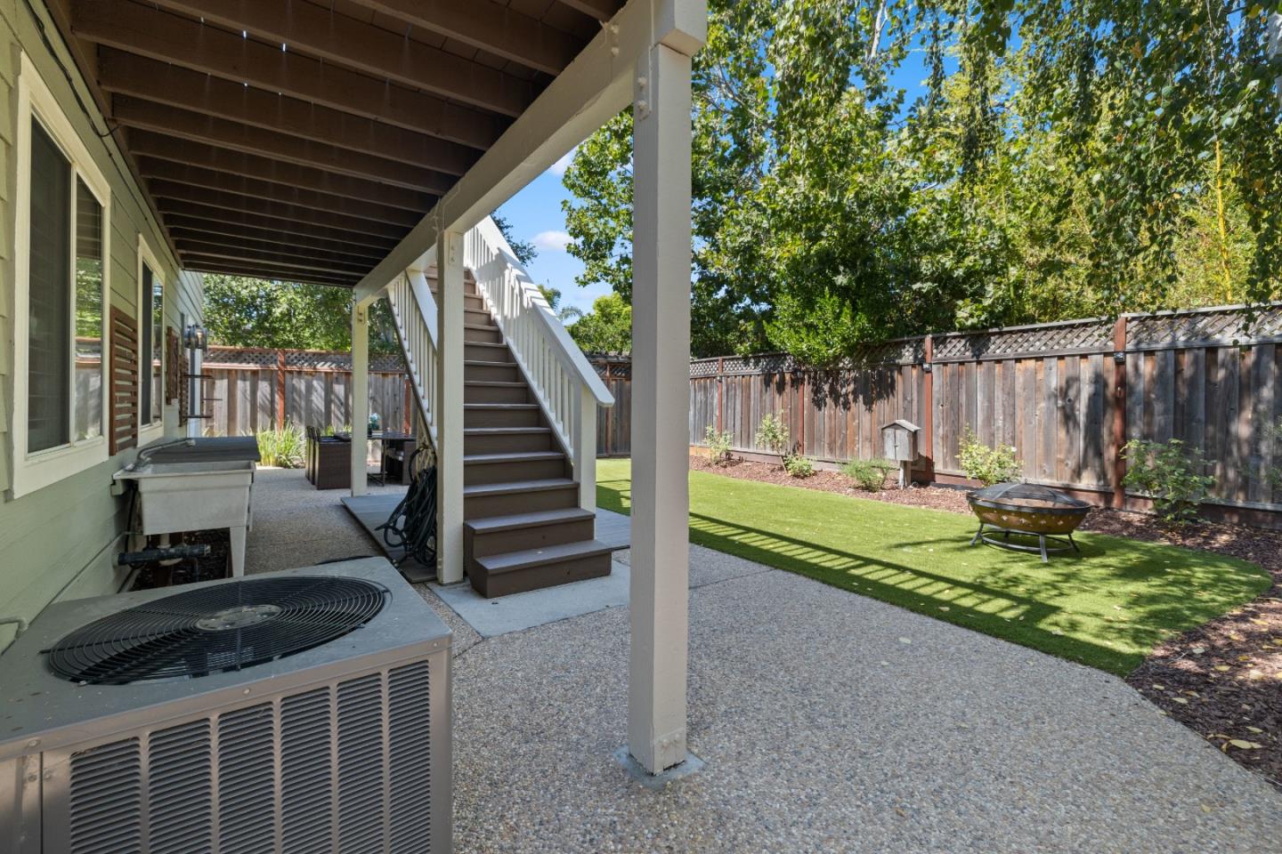 152 Navigator Drive