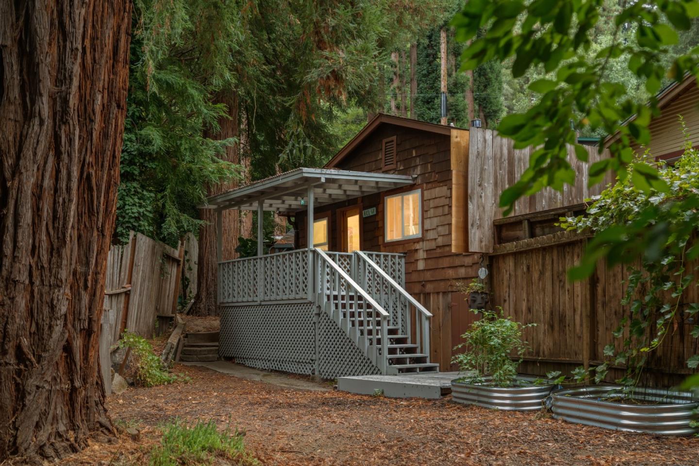 15765 Kings Creek Road