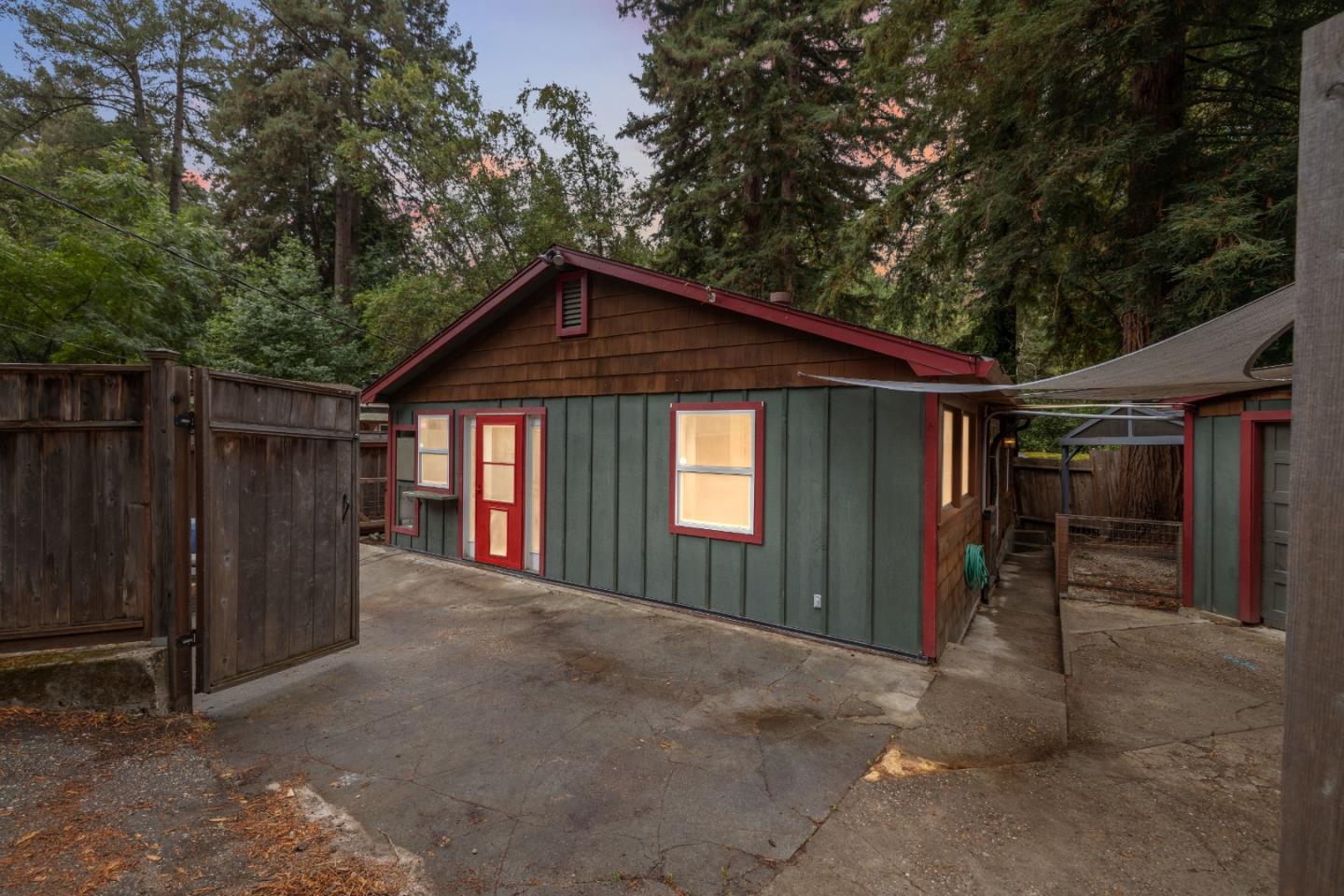 15765 Kings Creek Road