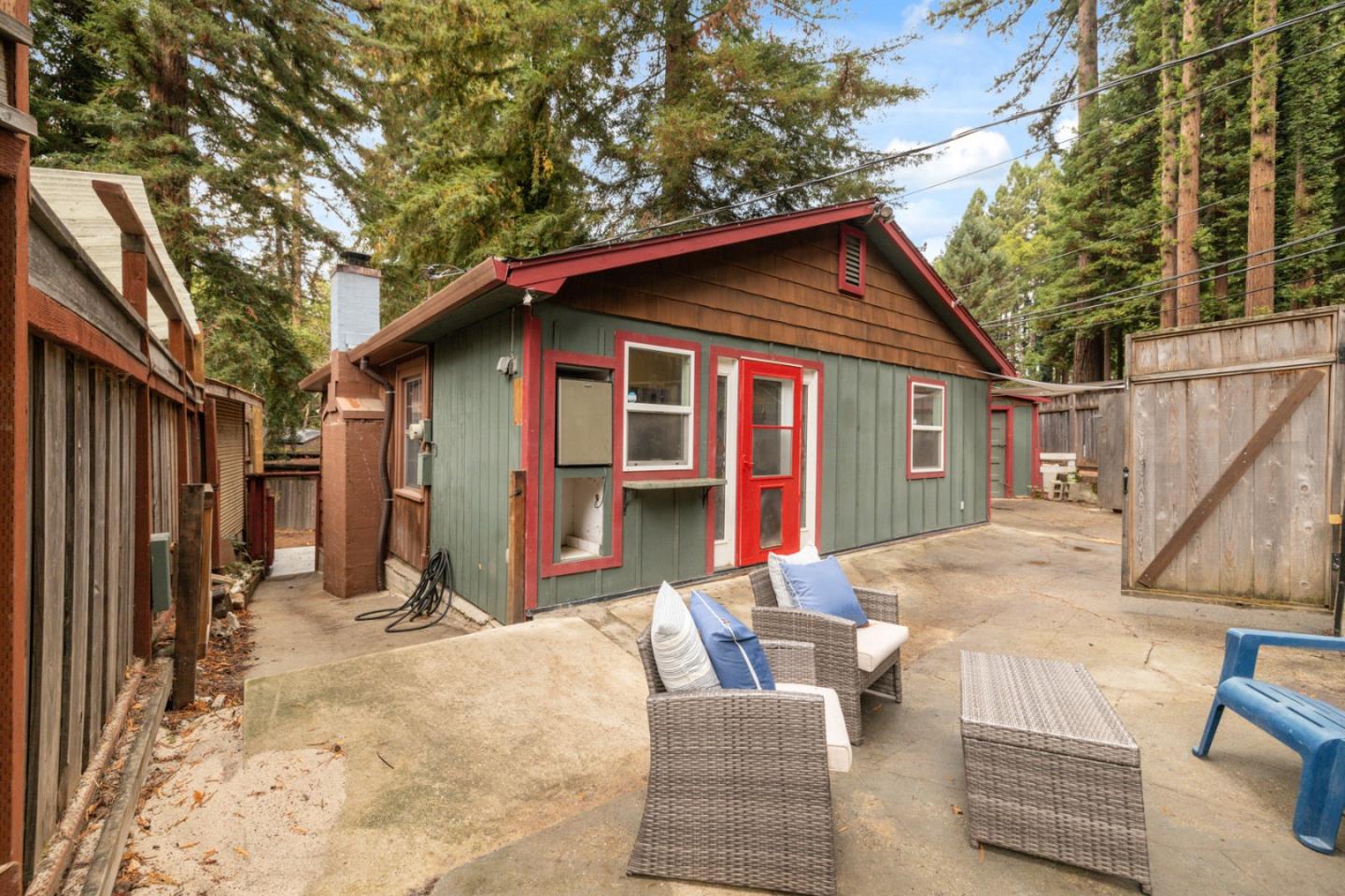 15765 Kings Creek Road