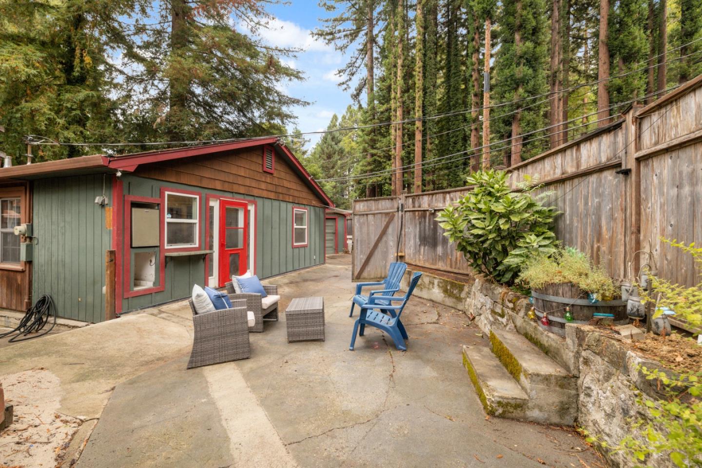 15765 Kings Creek Road