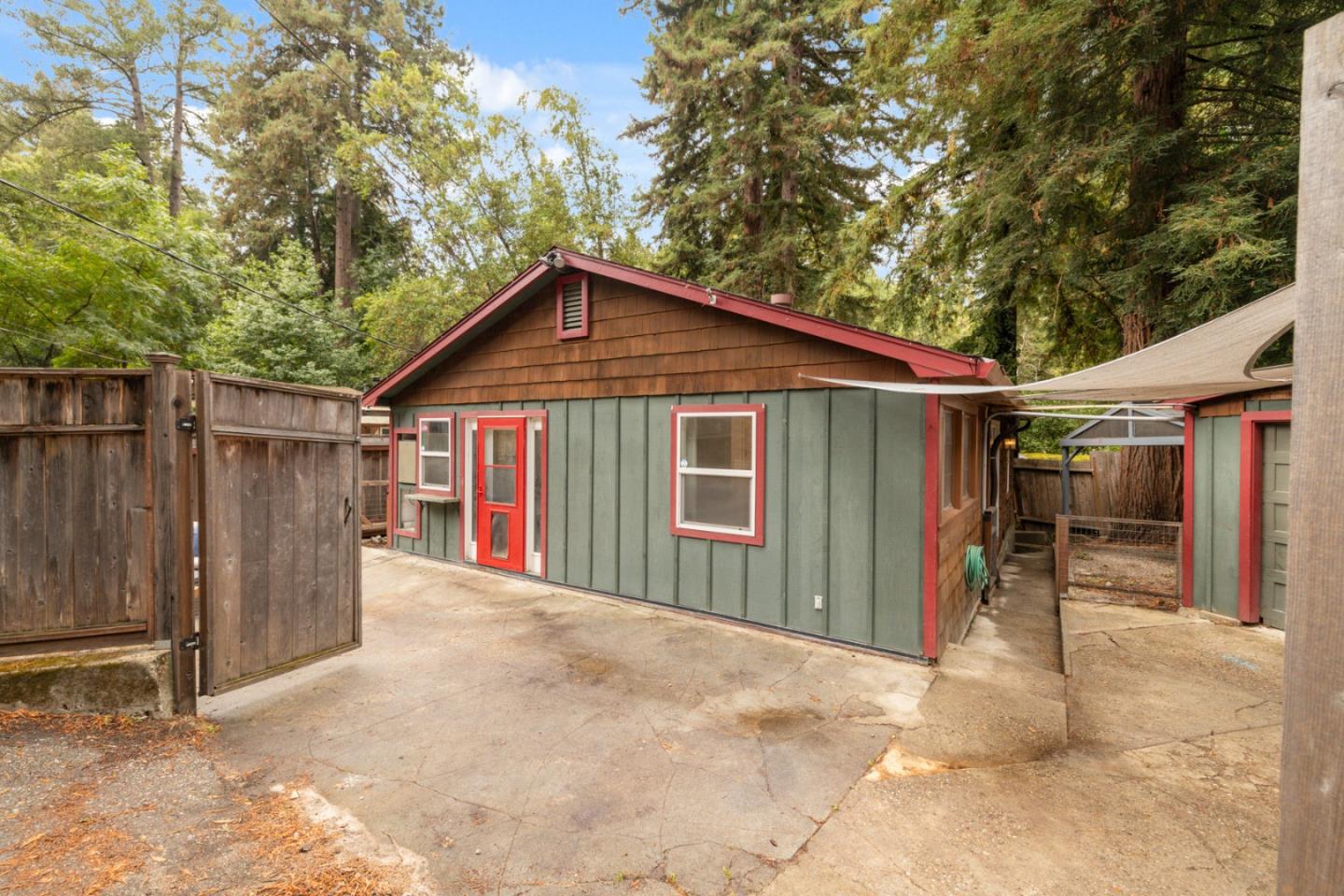 15765 Kings Creek Road