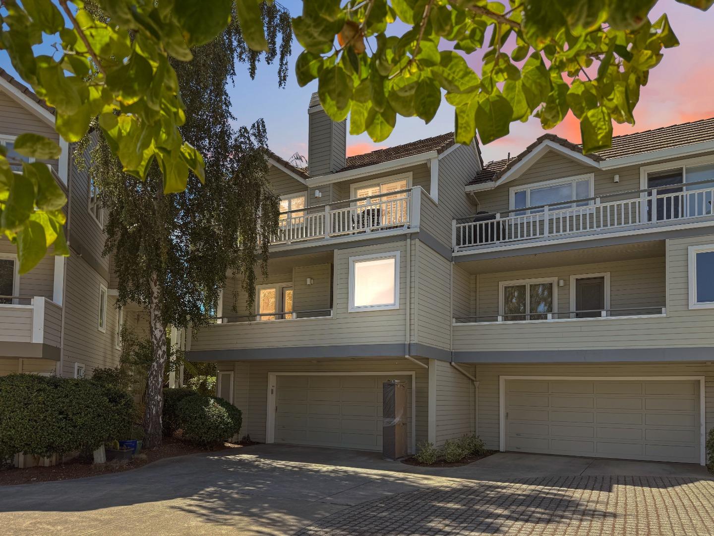 160 Frederick Street