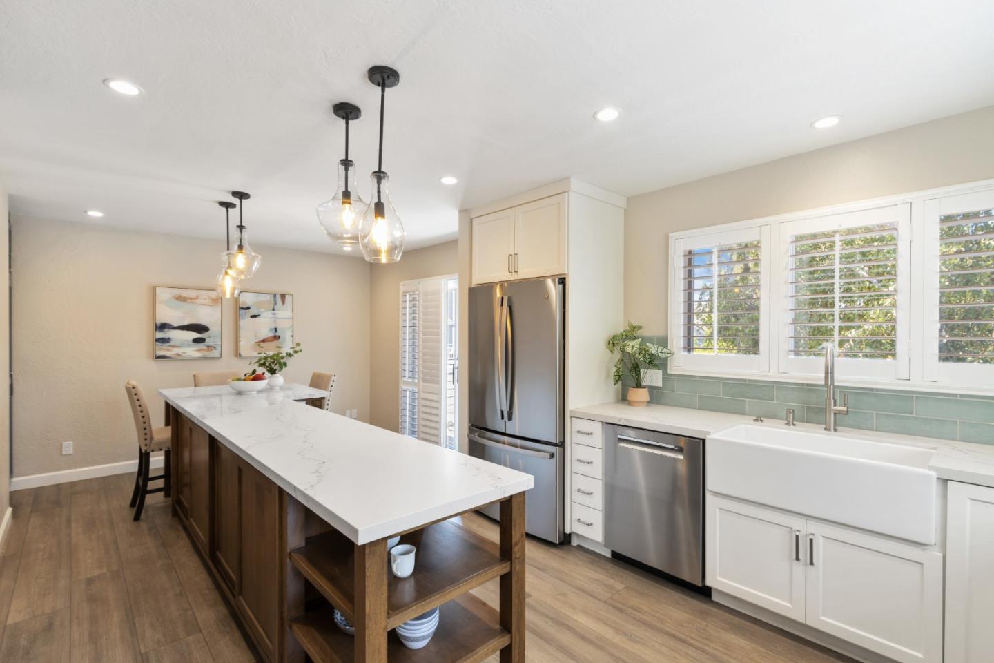 160 Frederick Street