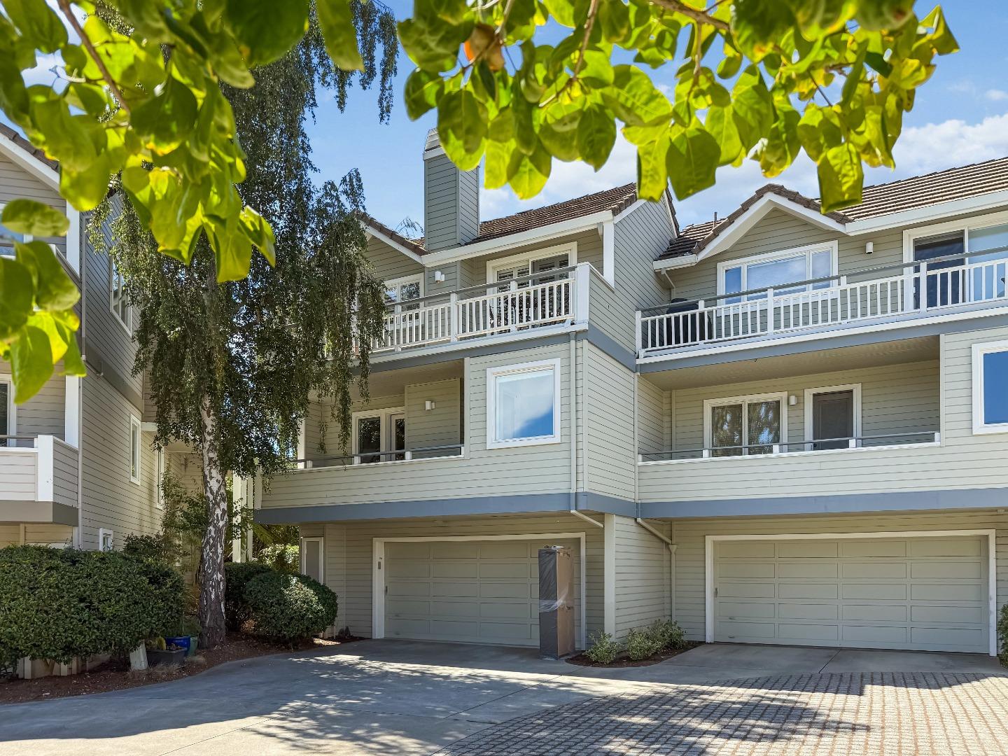 160 Frederick Street