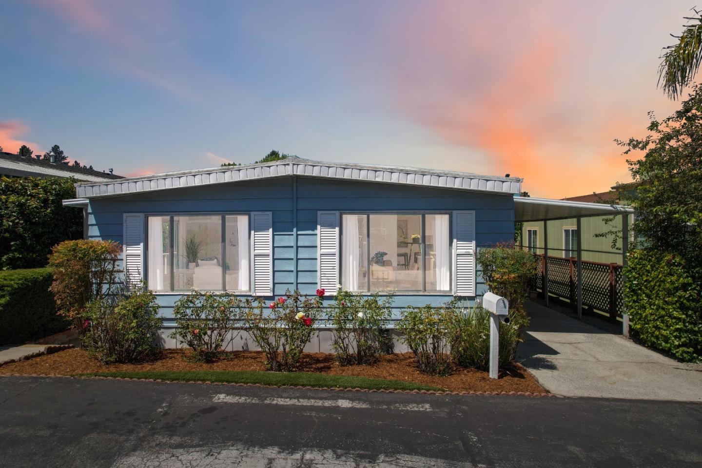 444 Whispering Pines Drive Unit: 89