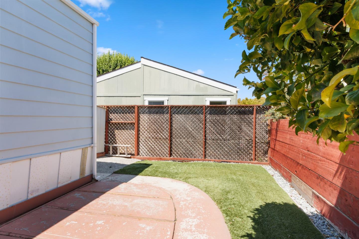 444 Whispering Pines Drive Unit: 89