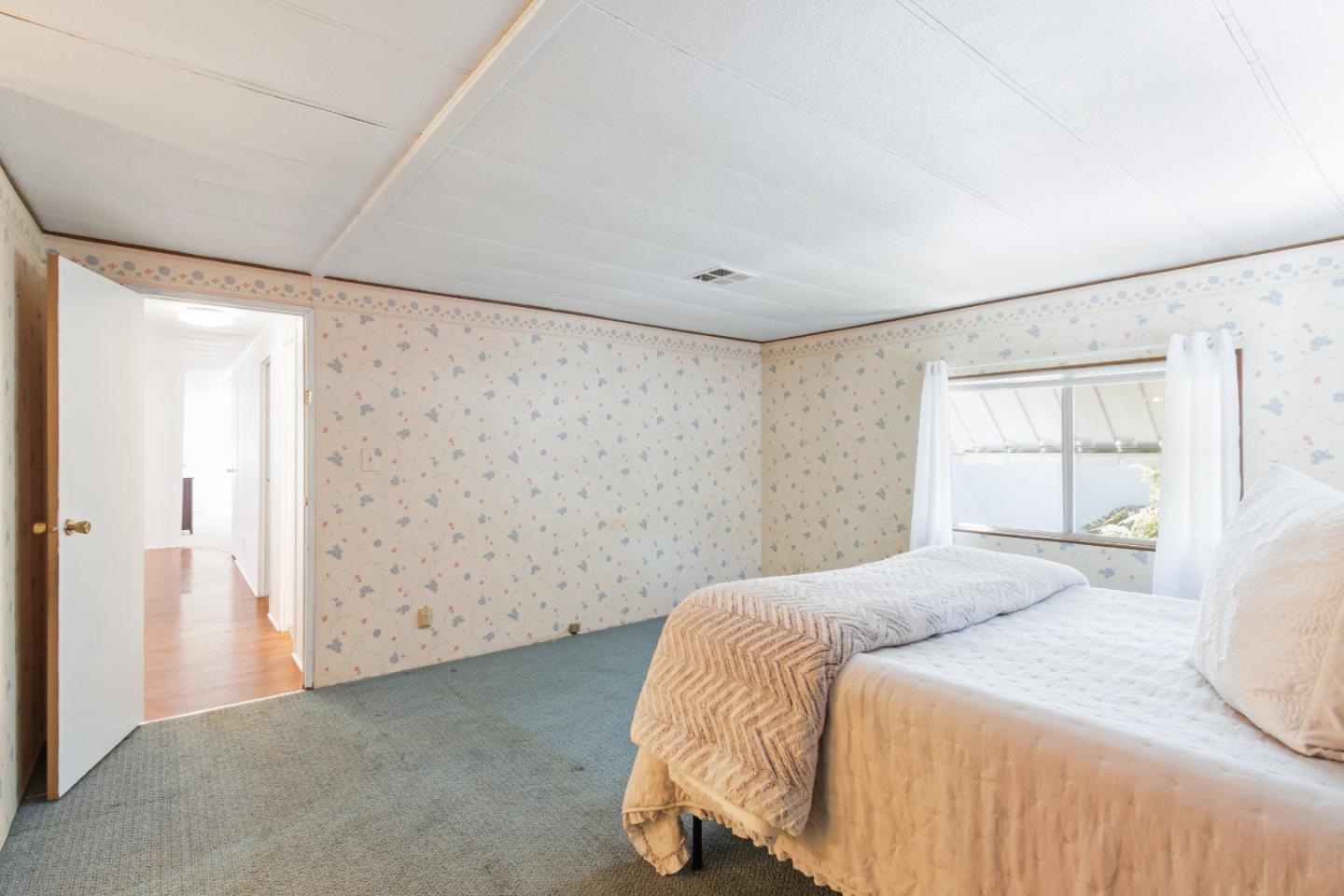 444 Whispering Pines Drive Unit: 89