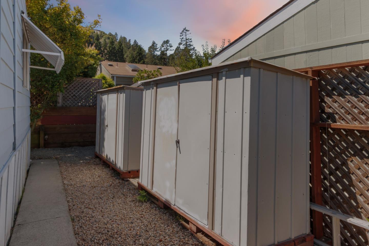 444 Whispering Pines Drive Unit: 89