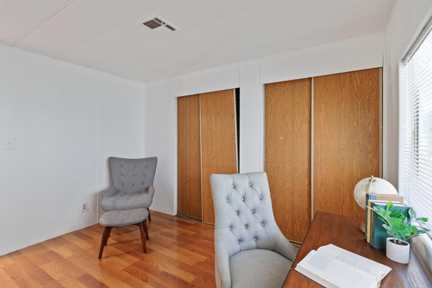 444 Whispering Pines Drive Unit: 89
