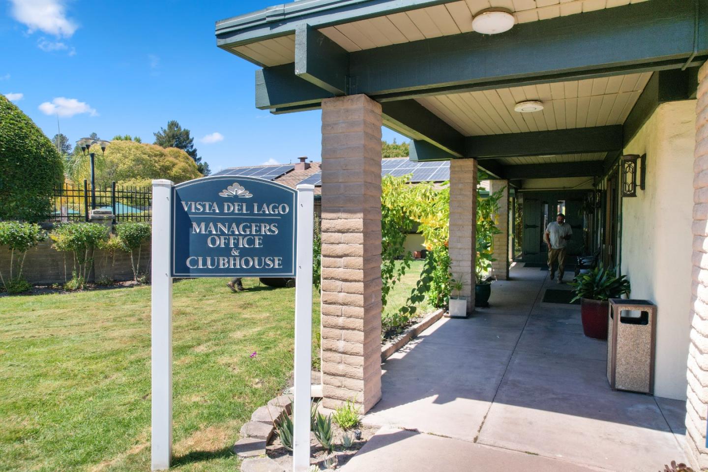 444 Whispering Pines Drive Unit: 89