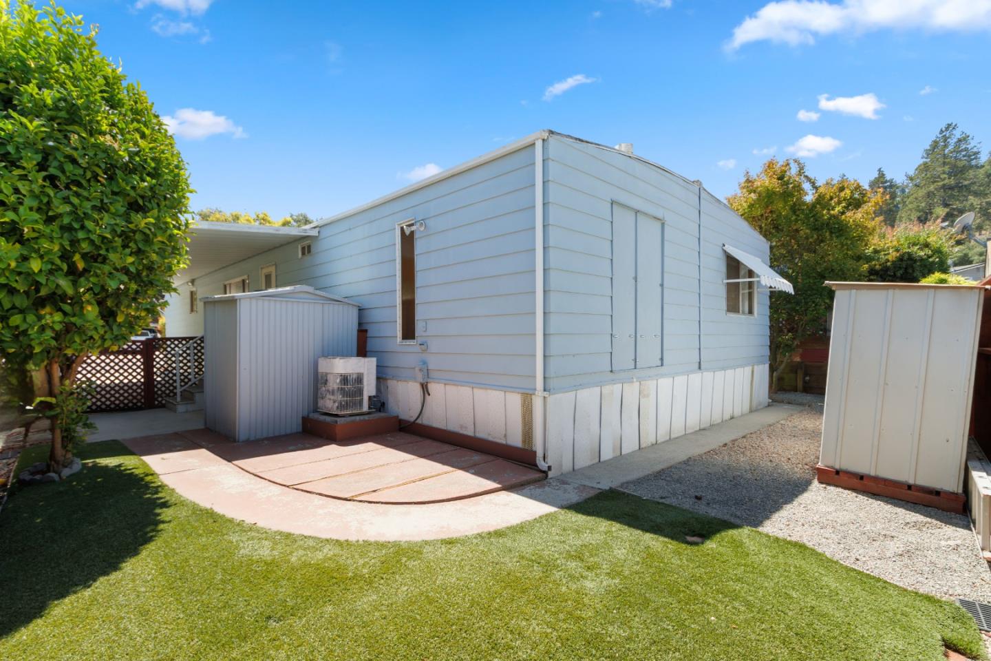 444 Whispering Pines Drive Unit: 89