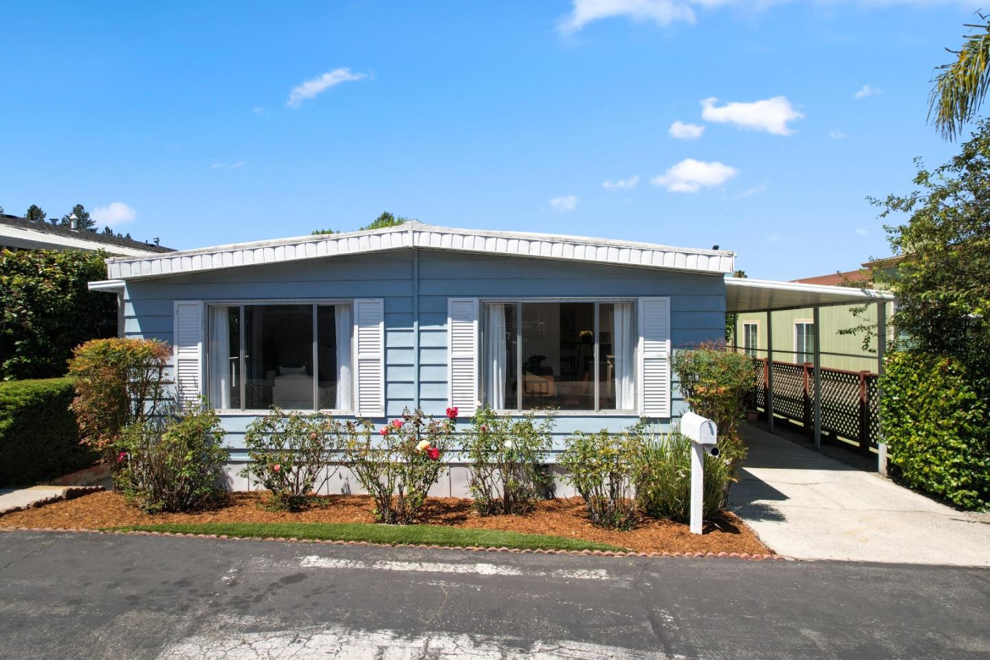 444 Whispering Pines Drive Unit: 89