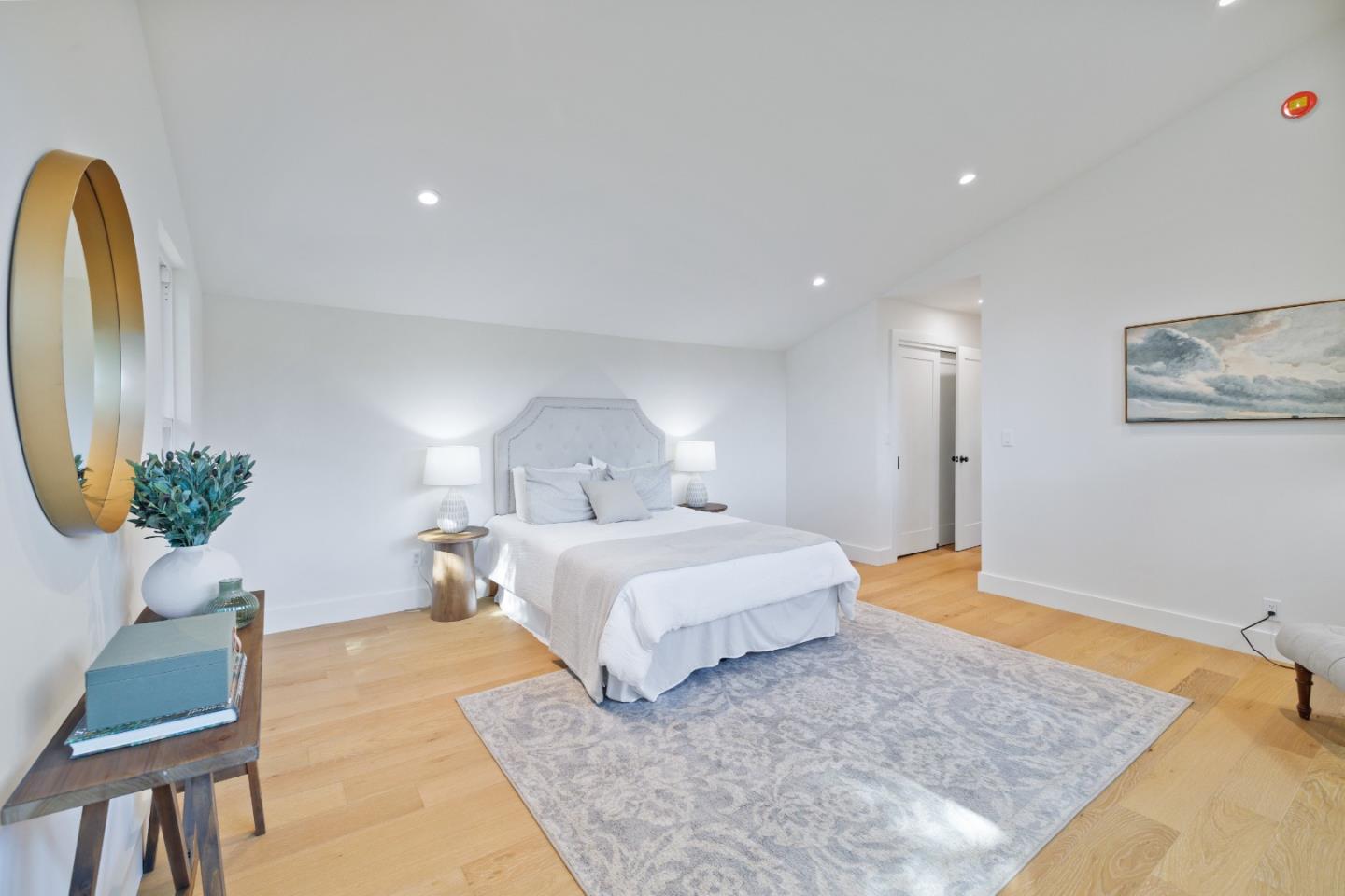 620 Manzanita Avenue