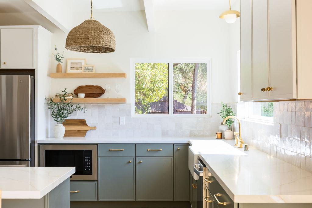 620 Manzanita Avenue