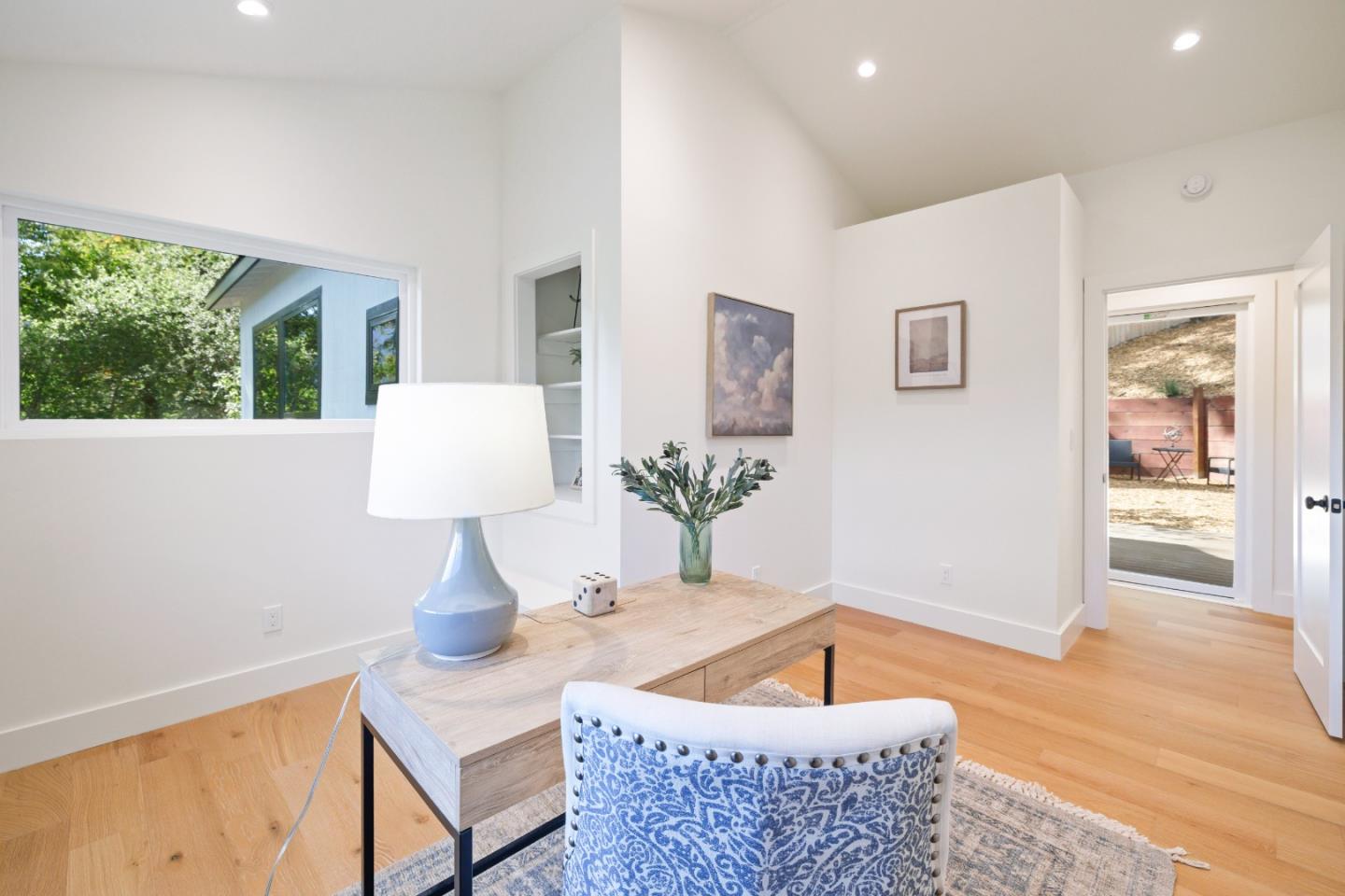 620 Manzanita Avenue