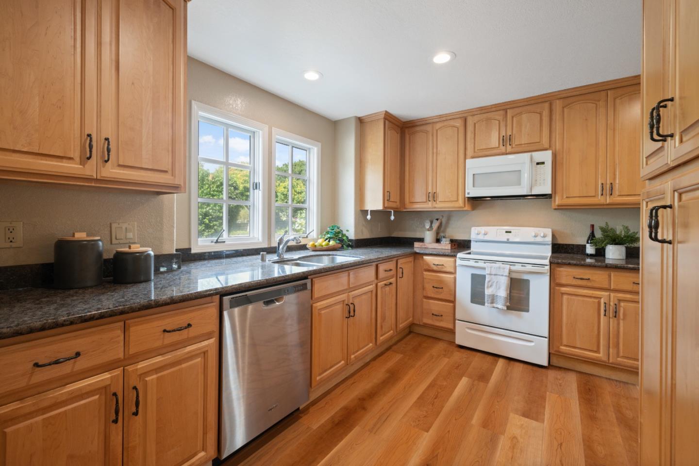 4750 Capitola Road