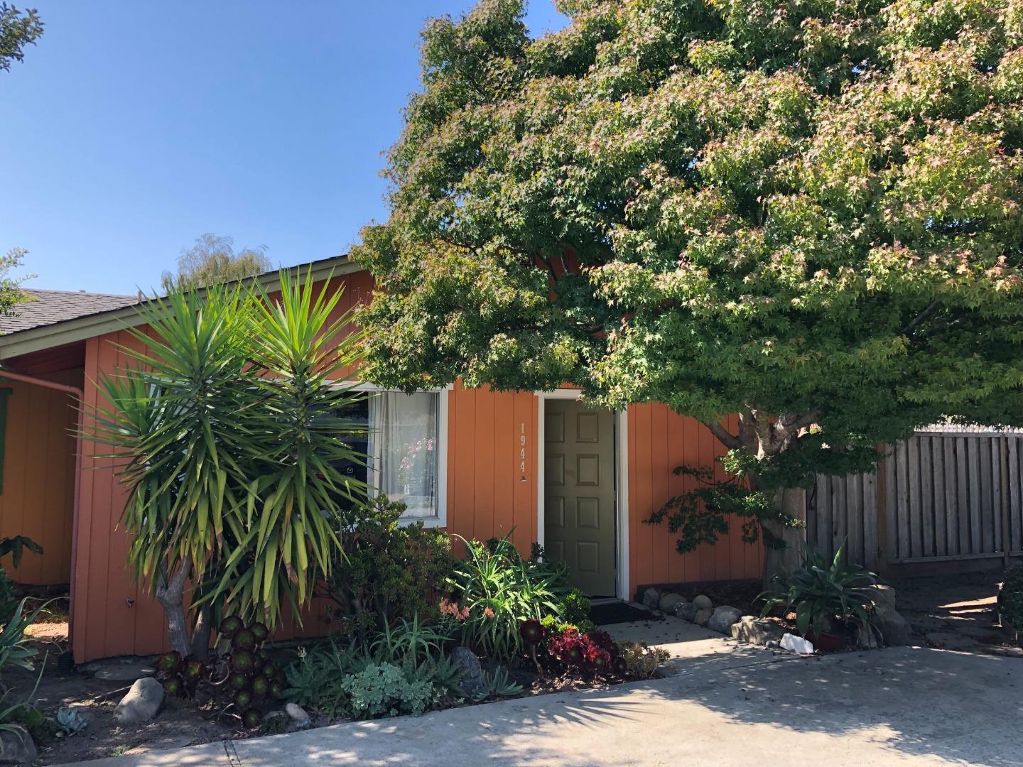 1944 Harper Street
