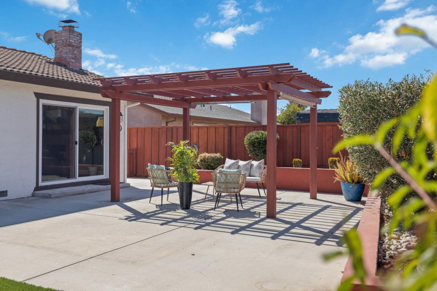 1640 Sunset Drive
