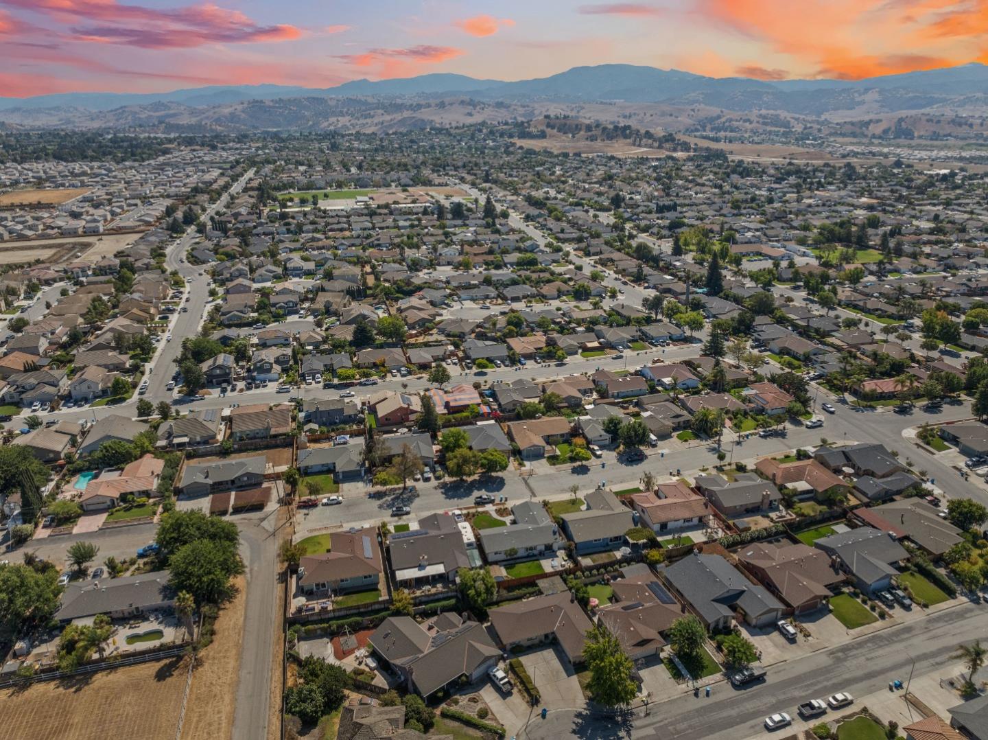 1640 Sunset Drive