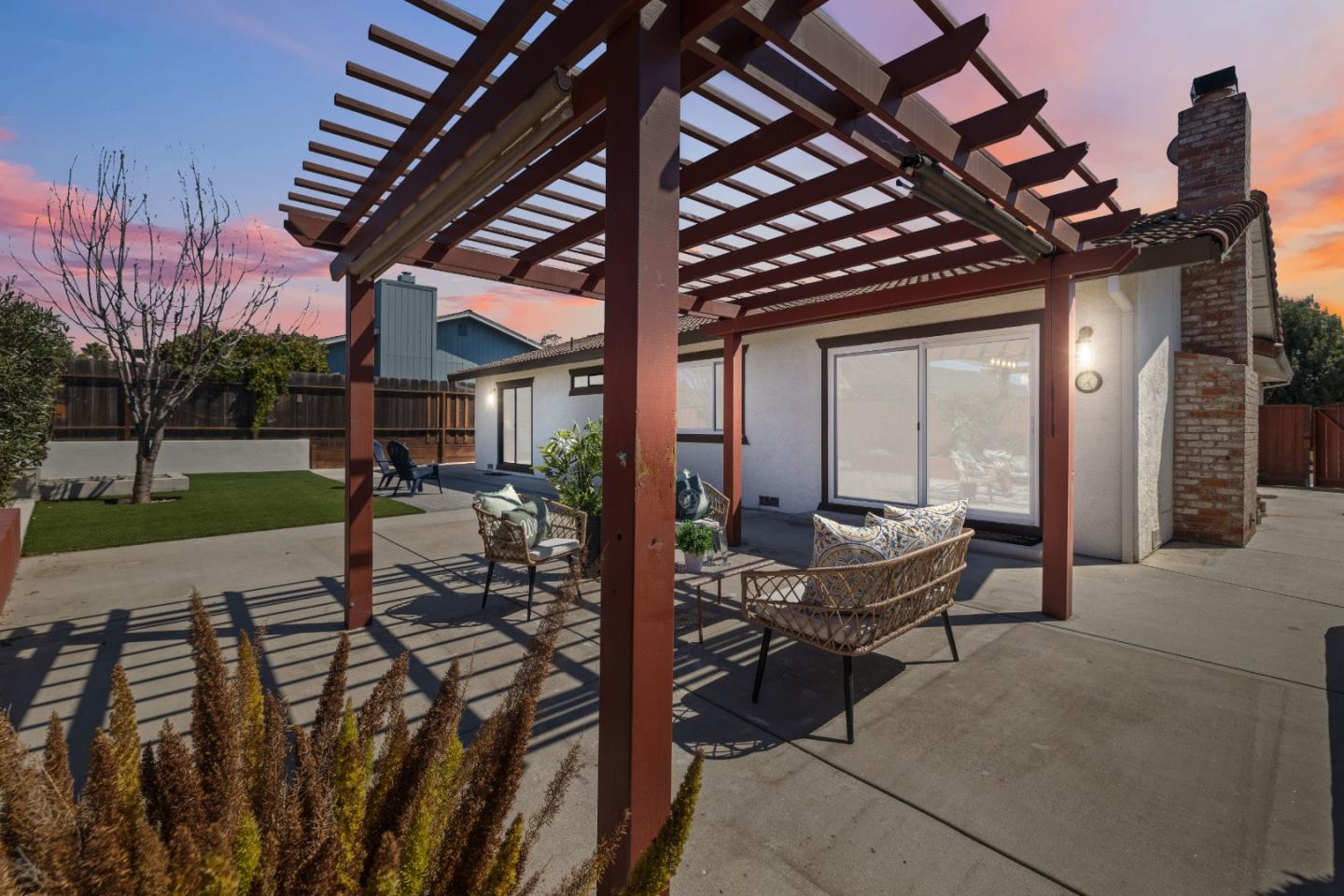 1640 Sunset Drive