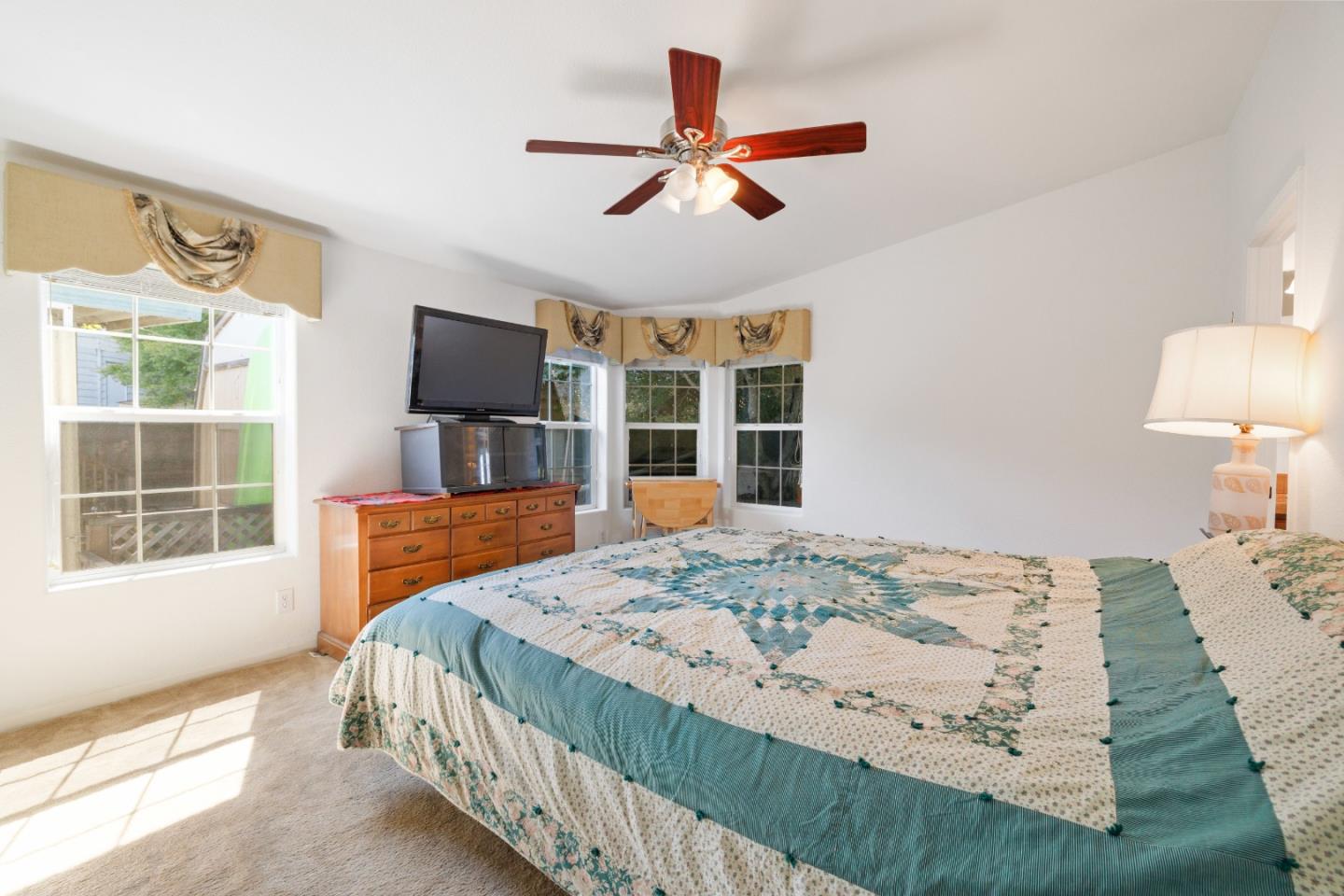444 Whispering Pines Drive Unit: 68
