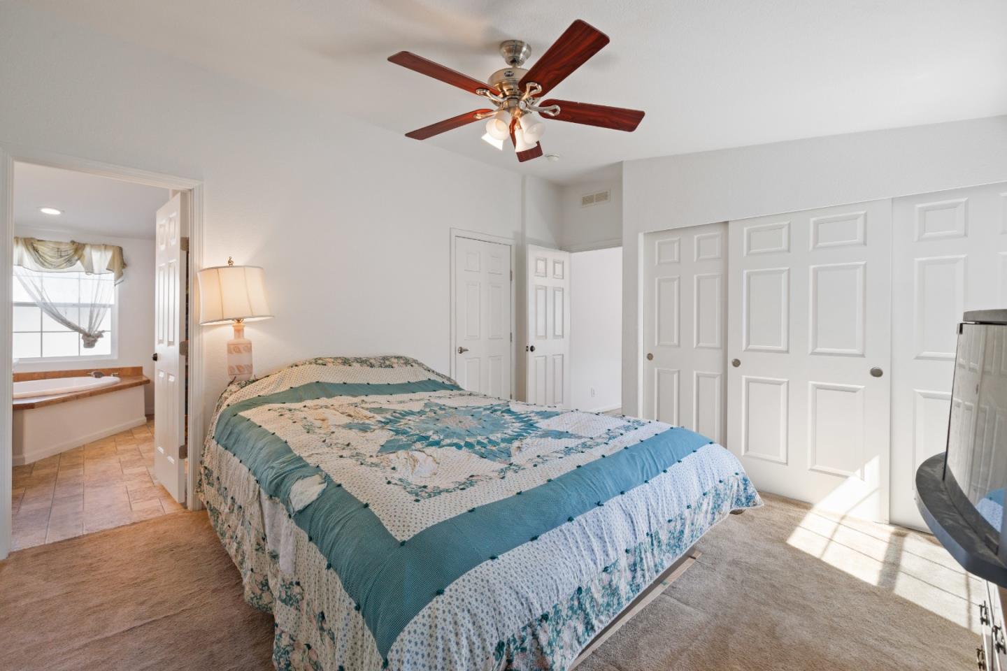 444 Whispering Pines Drive Unit: 68