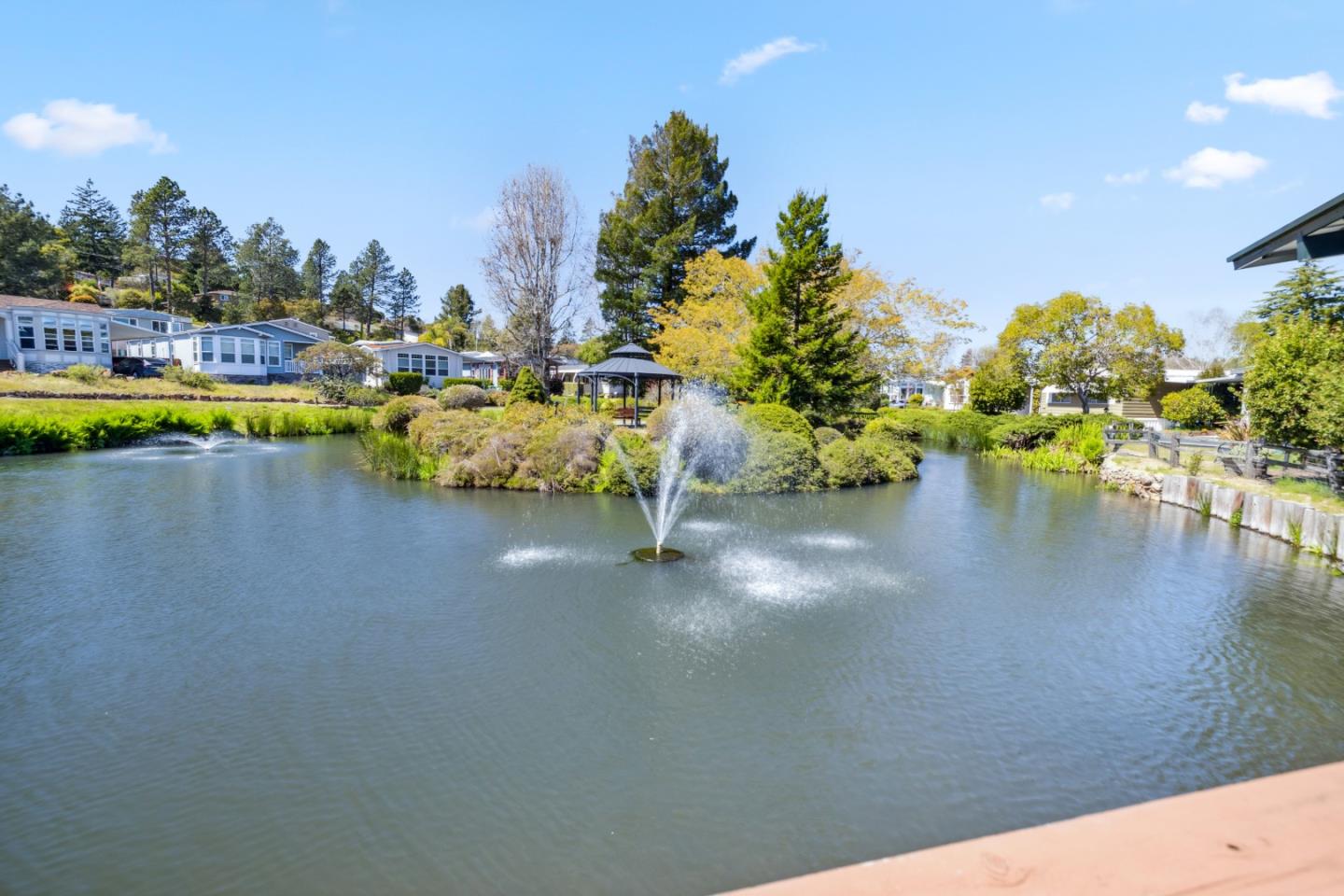 444 Whispering Pines Drive Unit: 68