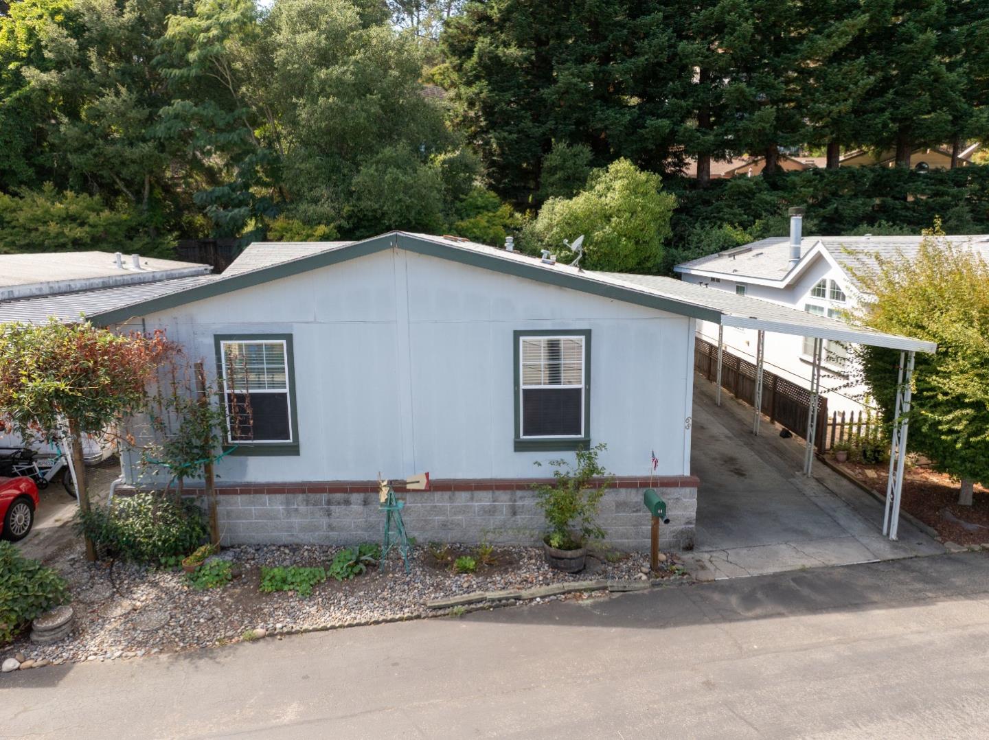 444 Whispering Pines Drive Unit: 68