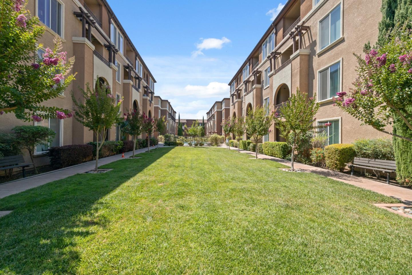 801 South Winchester Boulevard 3206
