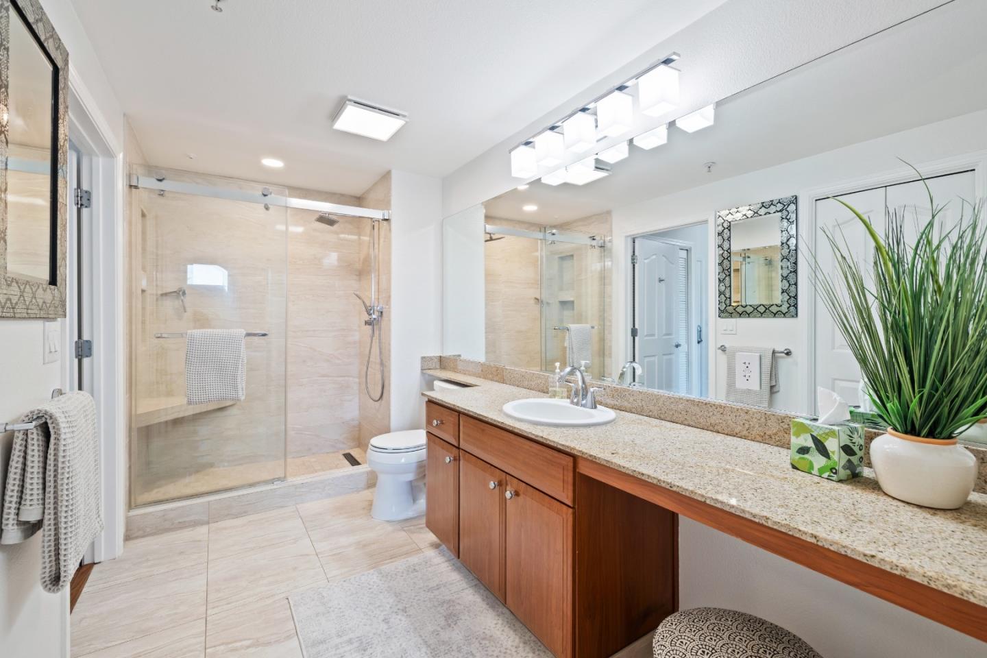 801 South Winchester Boulevard 3206