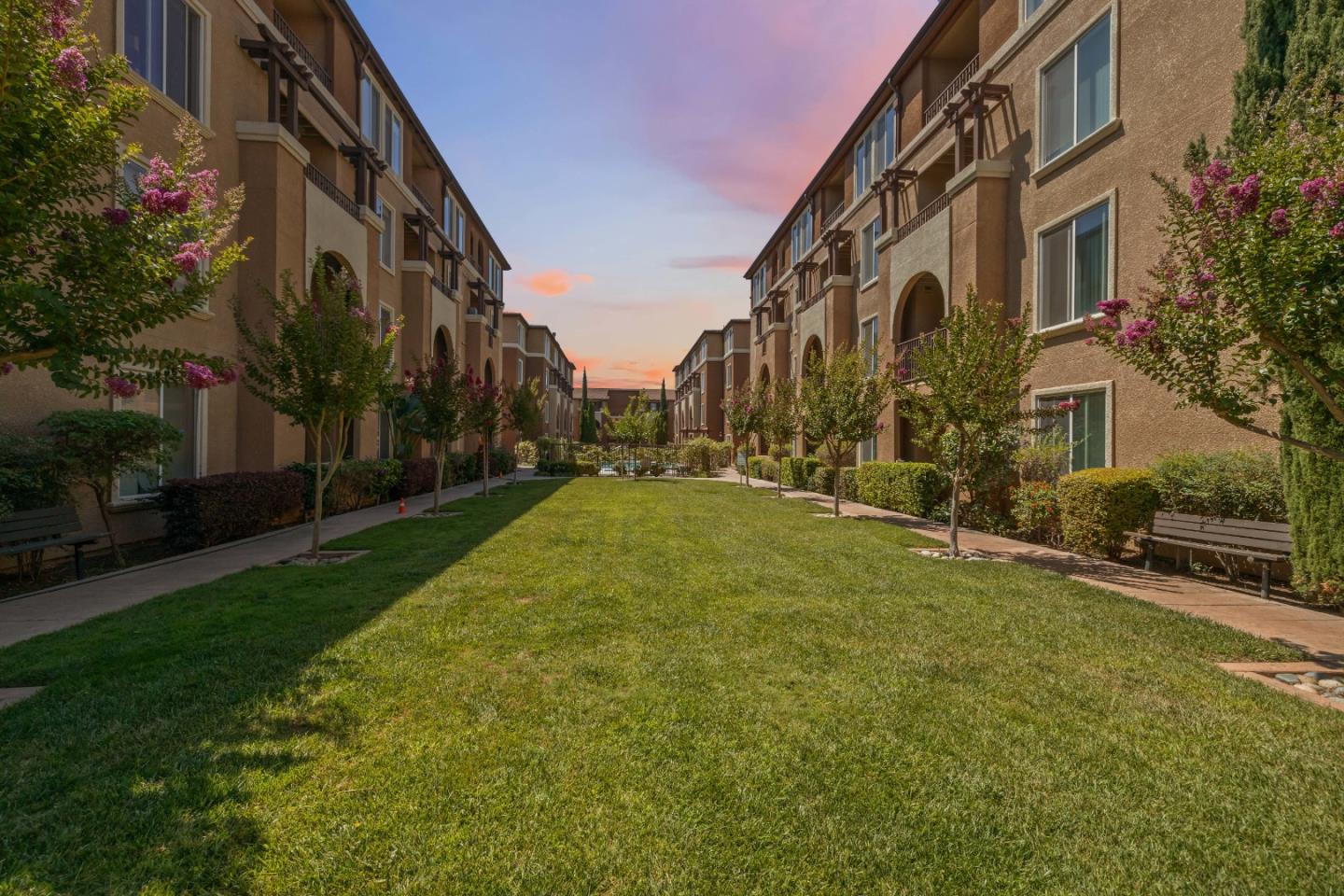 801 South Winchester Boulevard 3206