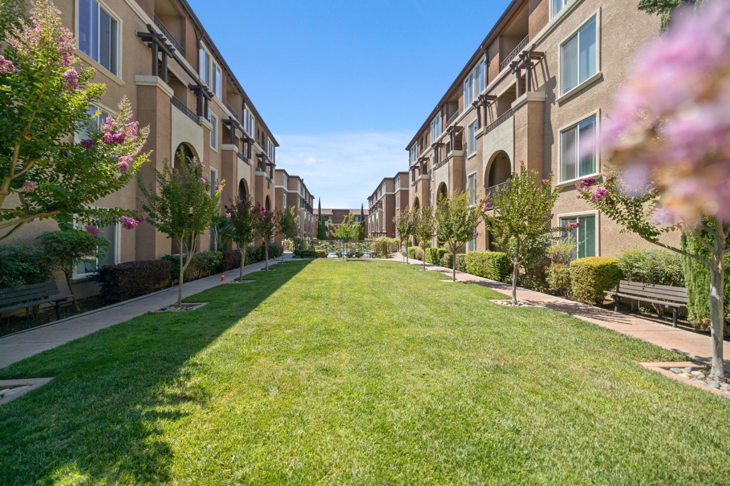 801 South Winchester Boulevard 3206