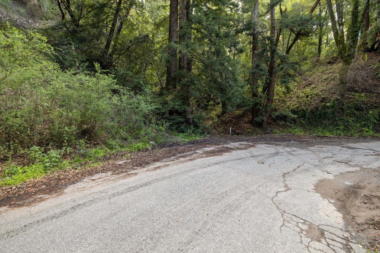 Lot 34 Lake Boulevard