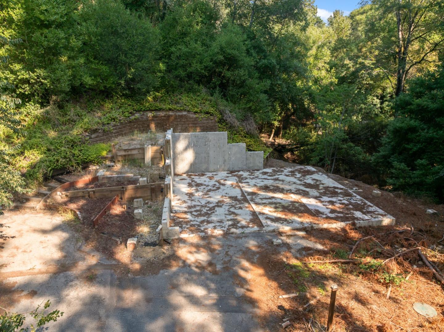 15840 Old County Highway