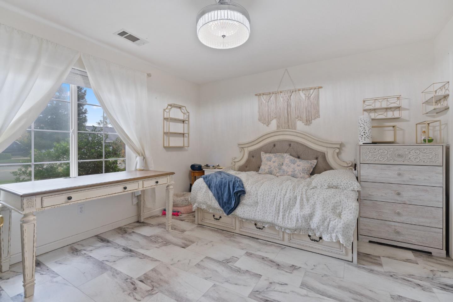 2920 Aspen Glow Lane