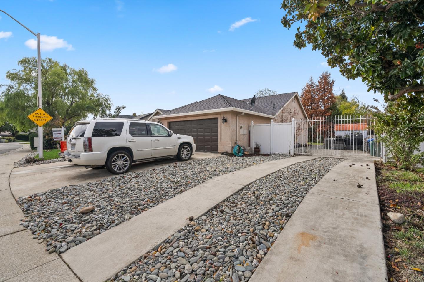 2920 Aspen Glow Lane