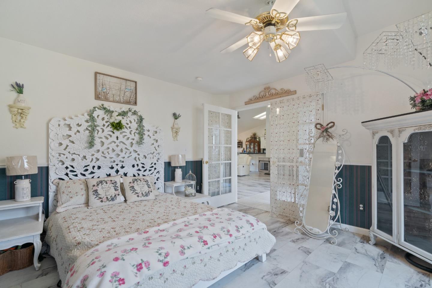 2920 Aspen Glow Lane