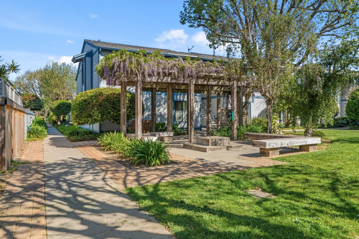 1925 46th Avenue 127