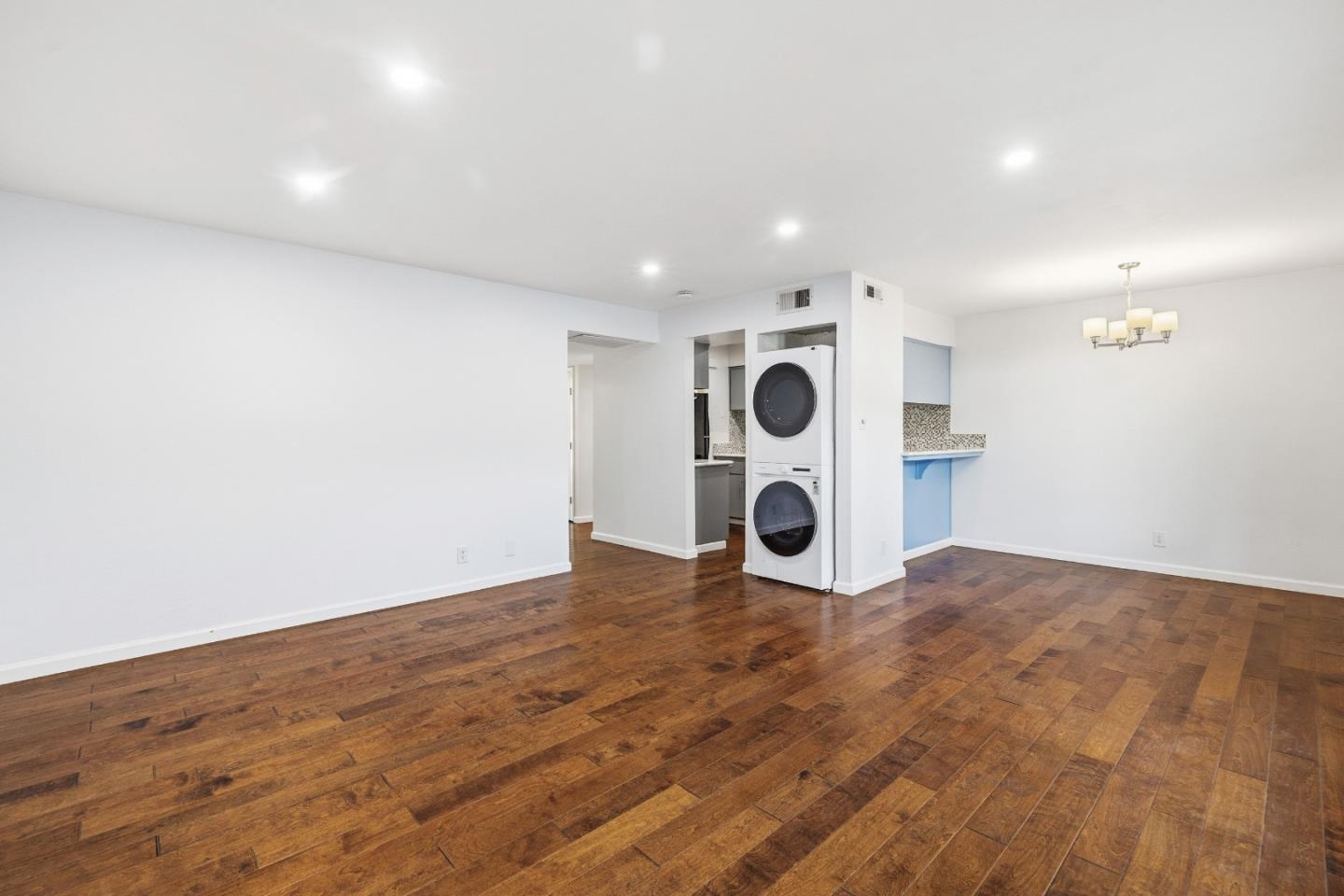 1925 46th Avenue 127