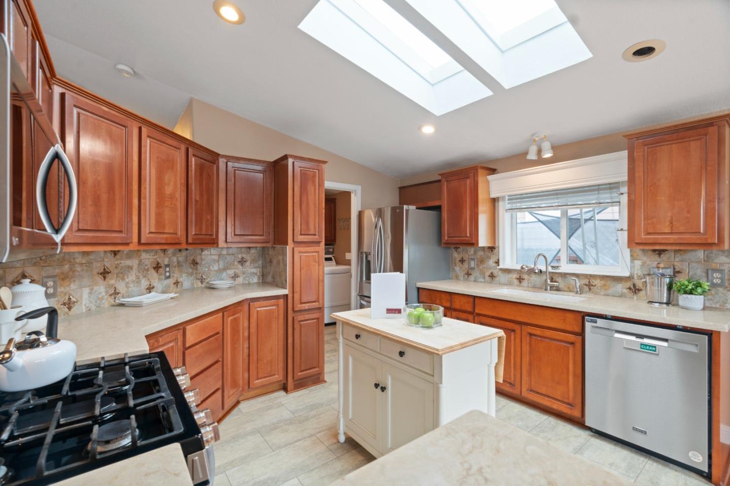 444 Whispering Pines Drive Unit: 79