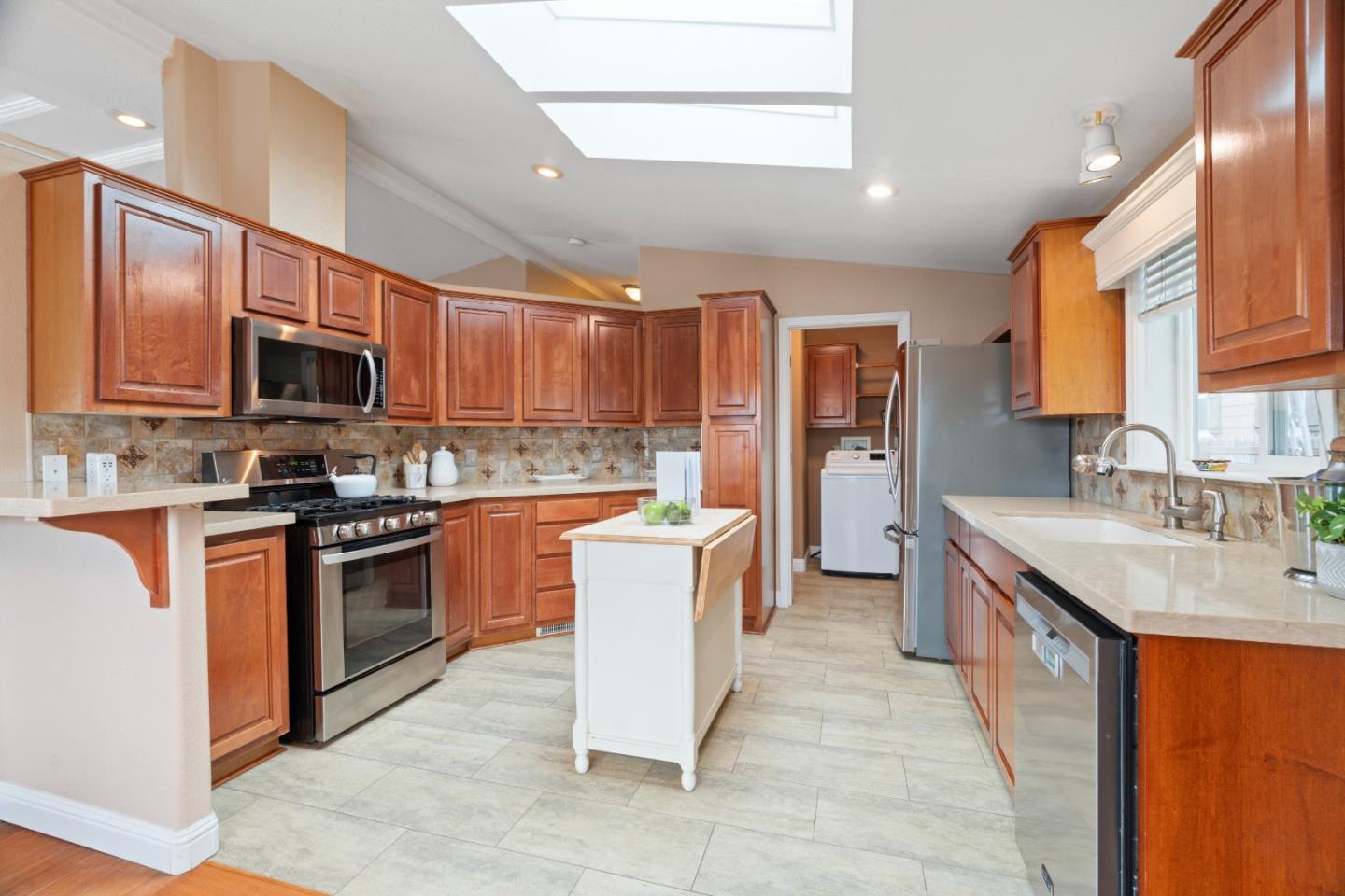 444 Whispering Pines Drive Unit: 79