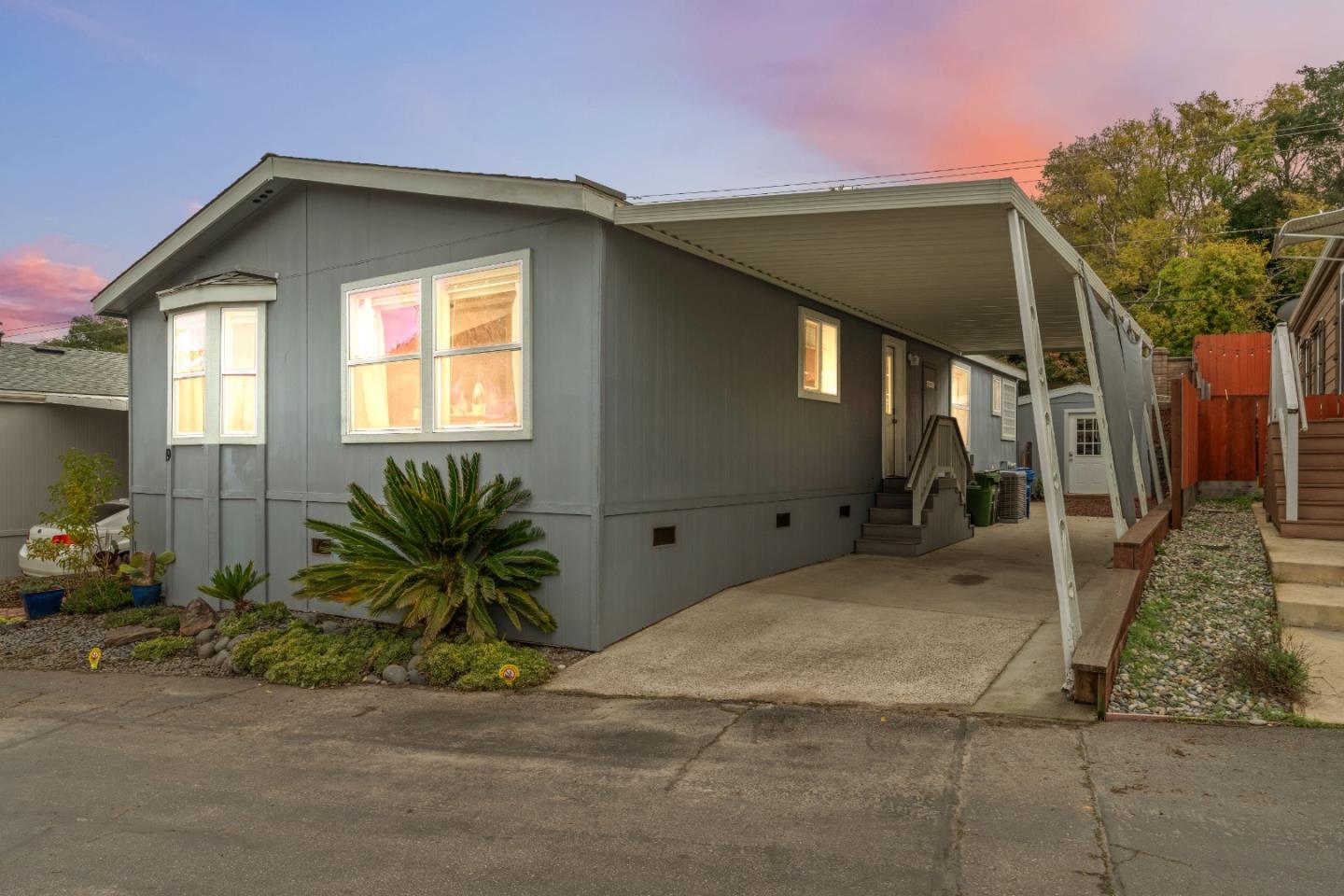 444 Whispering Pines Drive Unit: 79